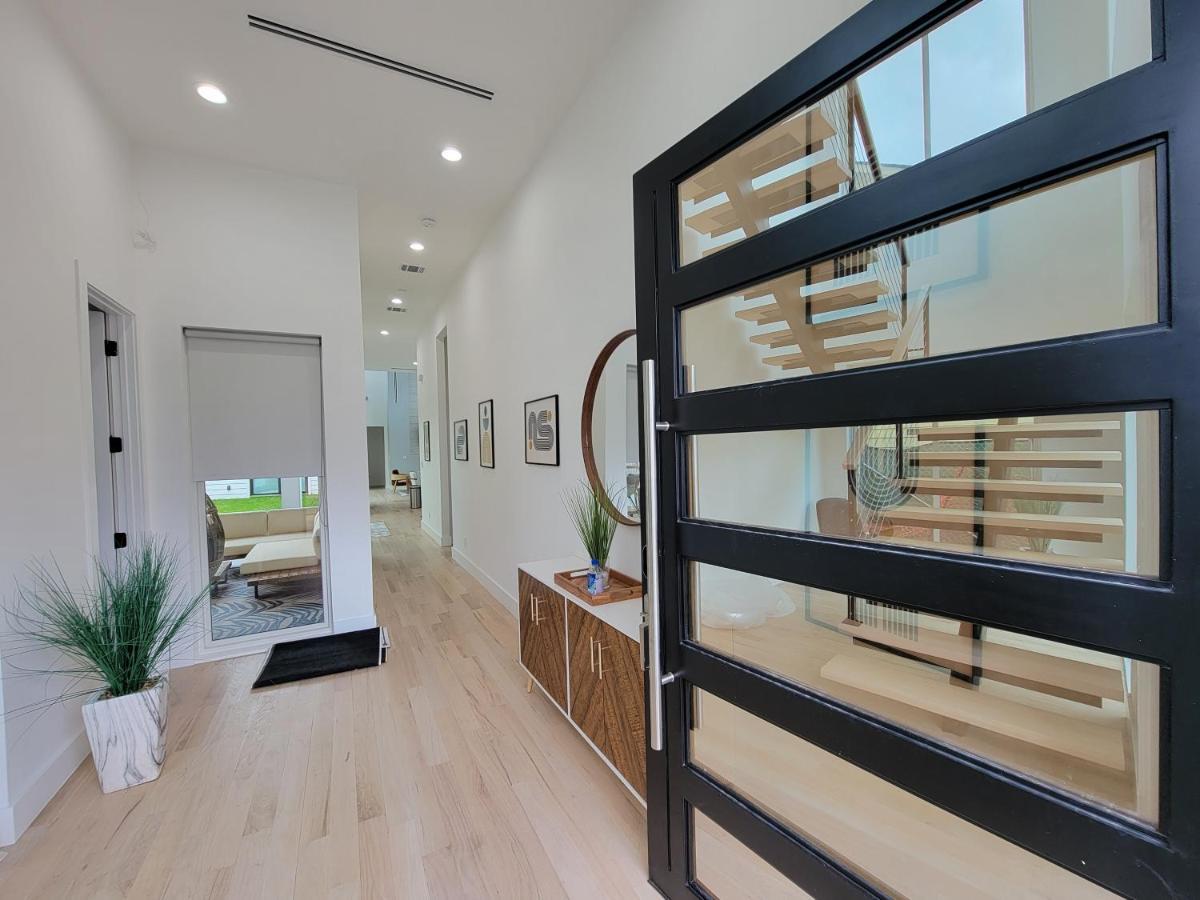 Dallas Luxury Modern House By Dallas Love Airport Bagian luar foto
